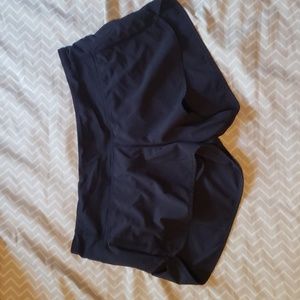 Lululemon Speed Up Short Size 8